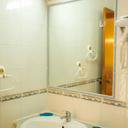 Sun And Moon 1 Bed * Lagos